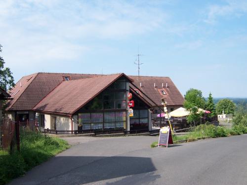 Foto - Unterkunft in Rovensko pod Troskami - Hotel Trosky